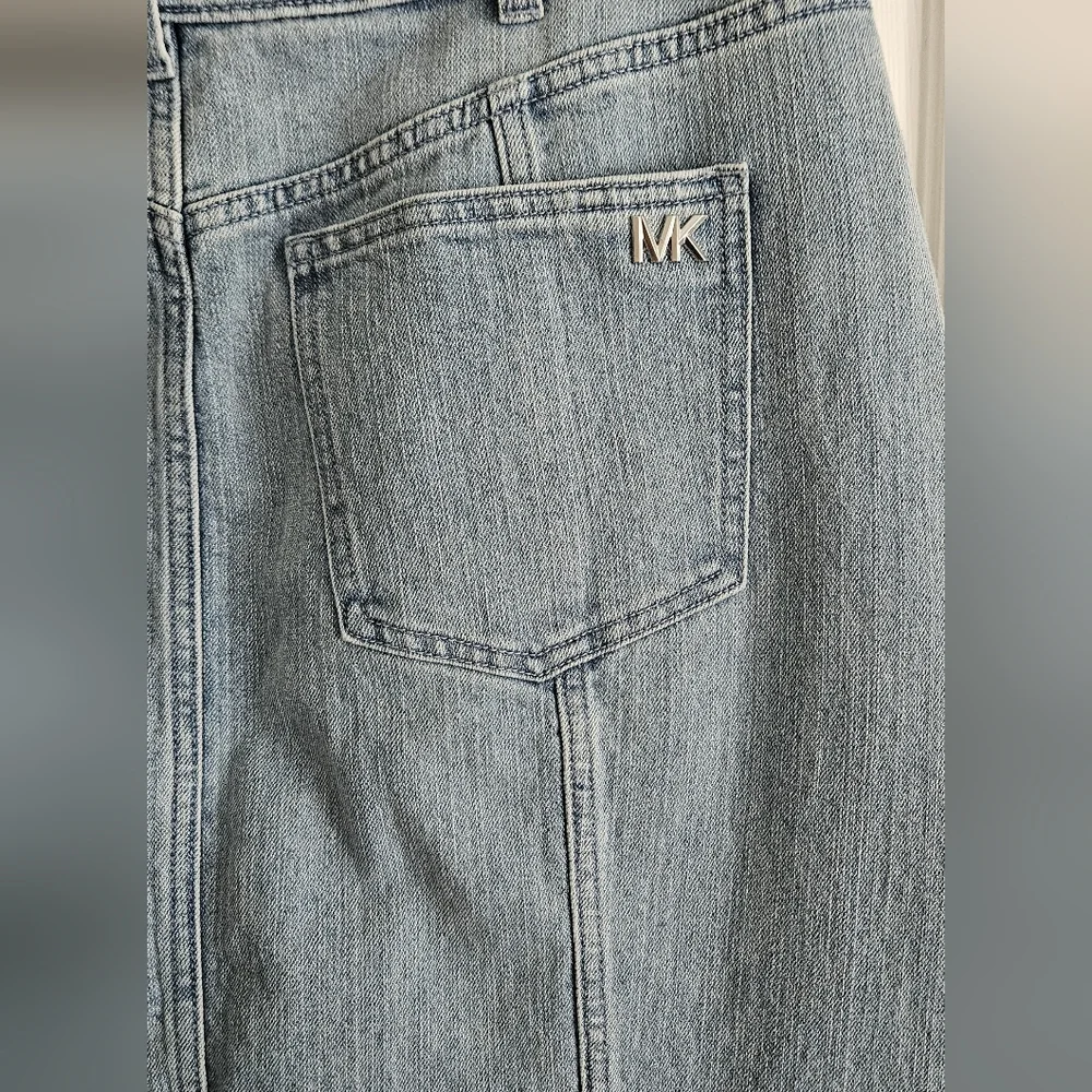 NWT‎ Michael Kors Women's Button Front Denim Midi Skirt: Sky Haze Wash: Size- 12